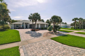 4-3 Pool Home Steps From The Ocean!